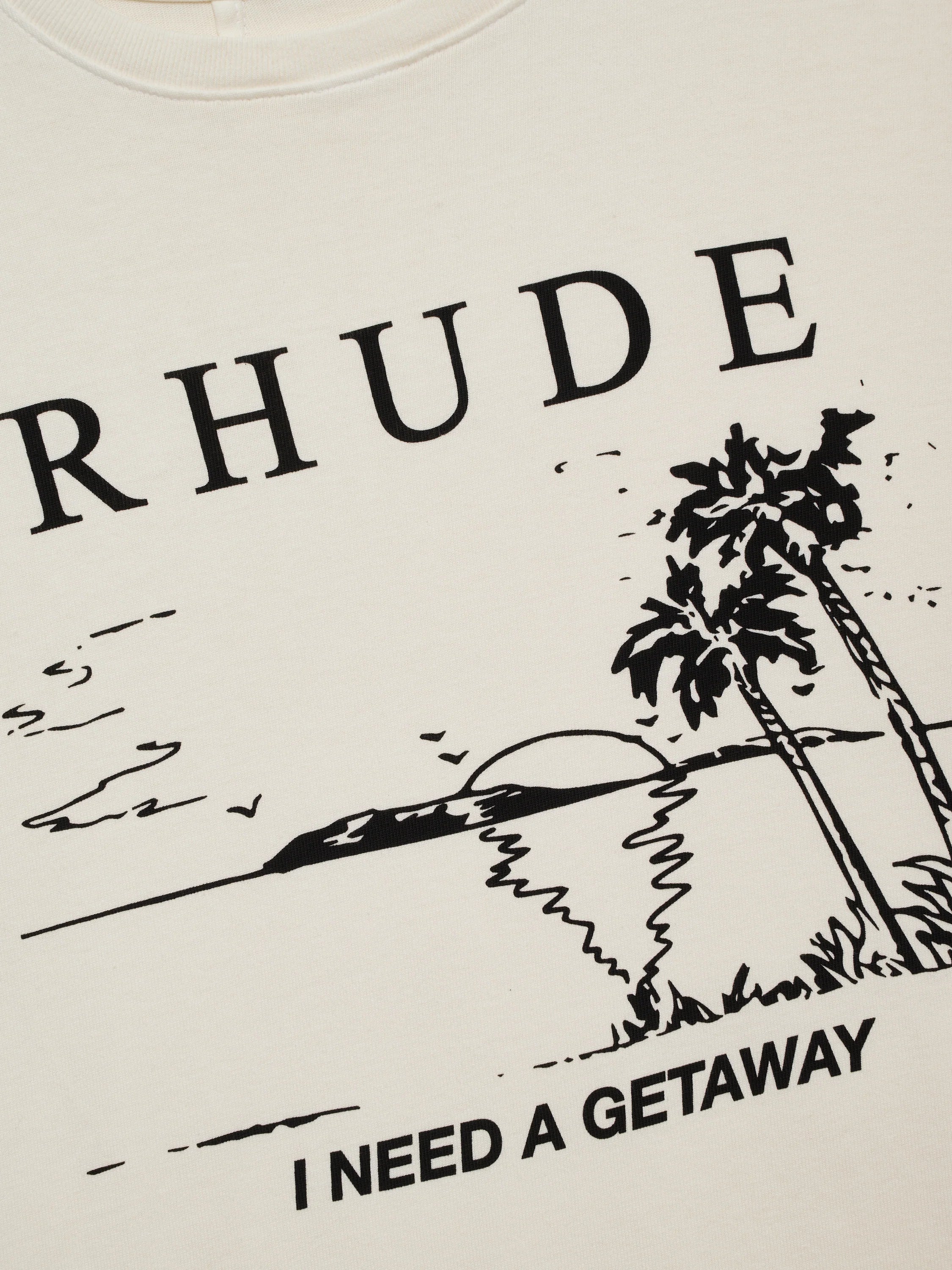 I NEED A GETAWAY TEE