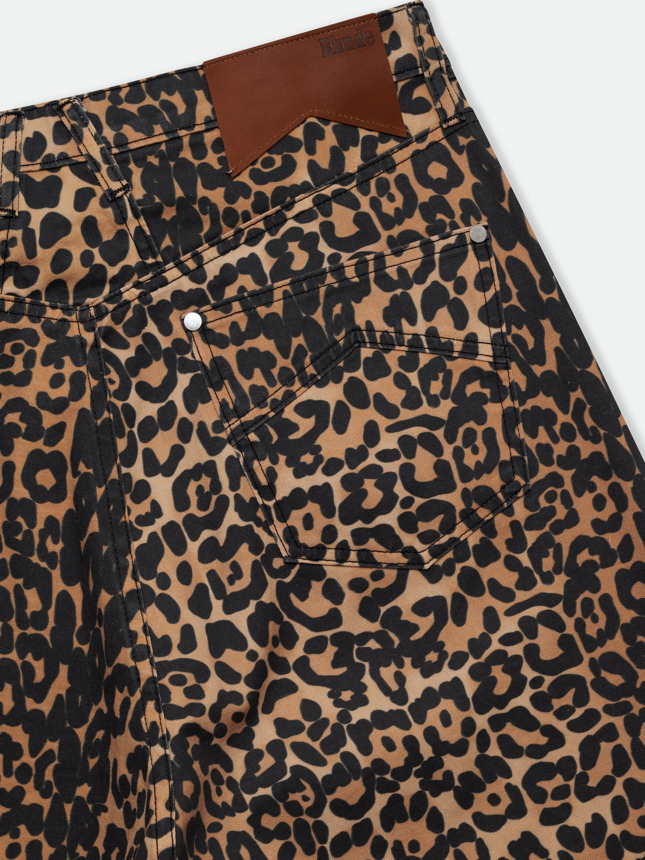 LEOPARD TRAXEDO BAGGY SHORT - BLACK\/TAN