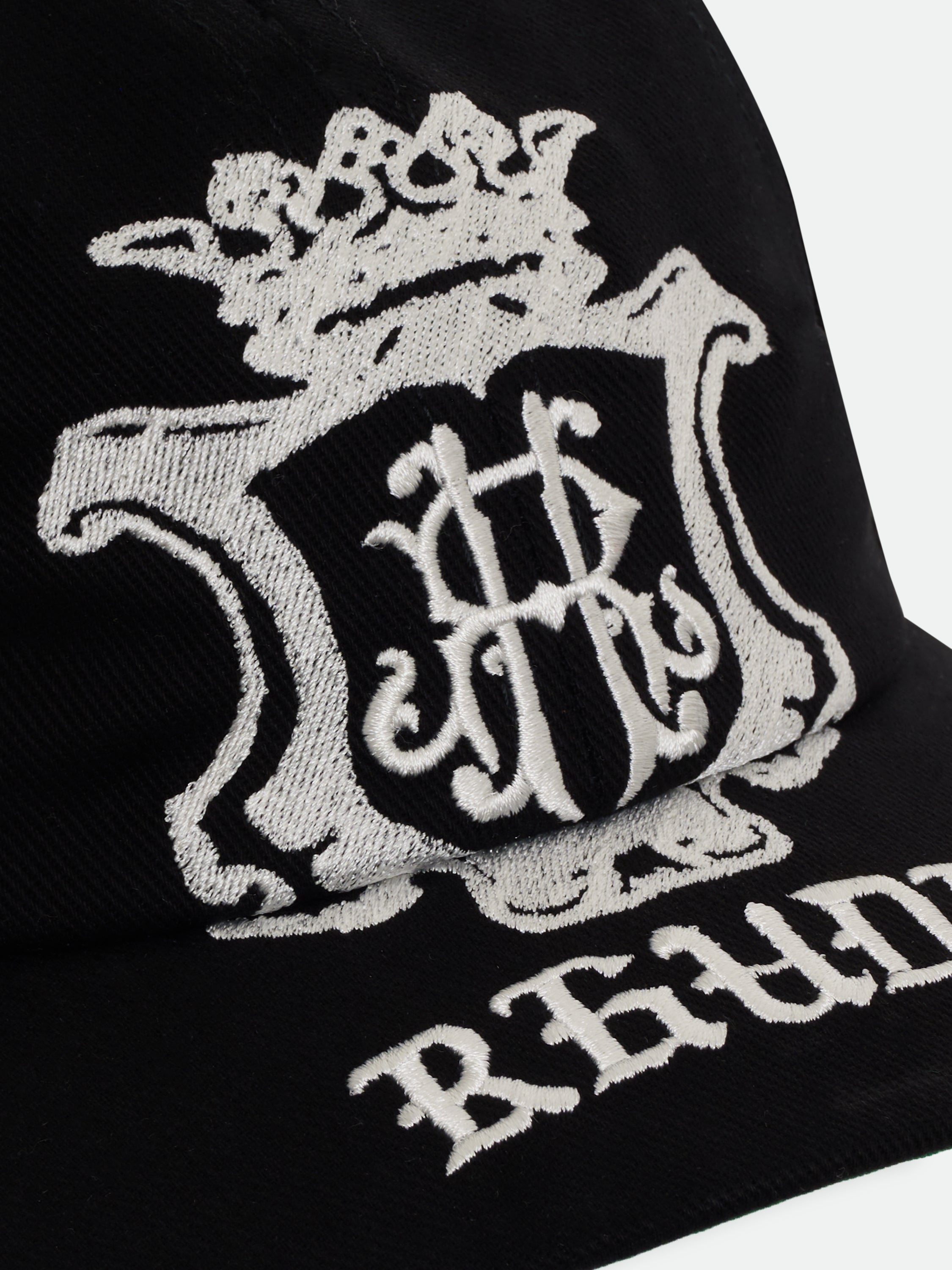 GRAND CRU CREST CURVED BRIM HAT - BLACK \/ WHITE \/